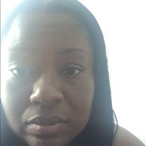 Meet your Posher, Keisha